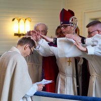 Avaa kuva isommaksi Kirkkoherran virkaanasettaminen 12.5.2019
