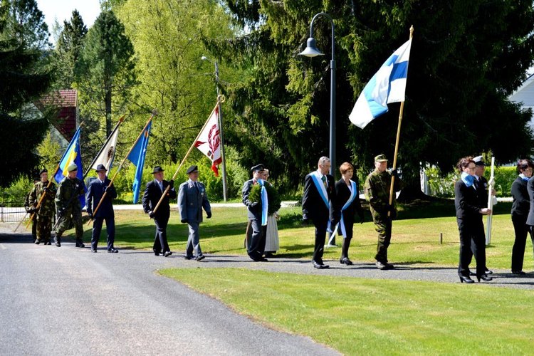 Kaatuneitten muistopäivän juhlamessu Kaatuneitten muistopäivän juhlamessu