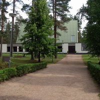 Avaa kuva isommaksi Mäntyrinteen kappeli