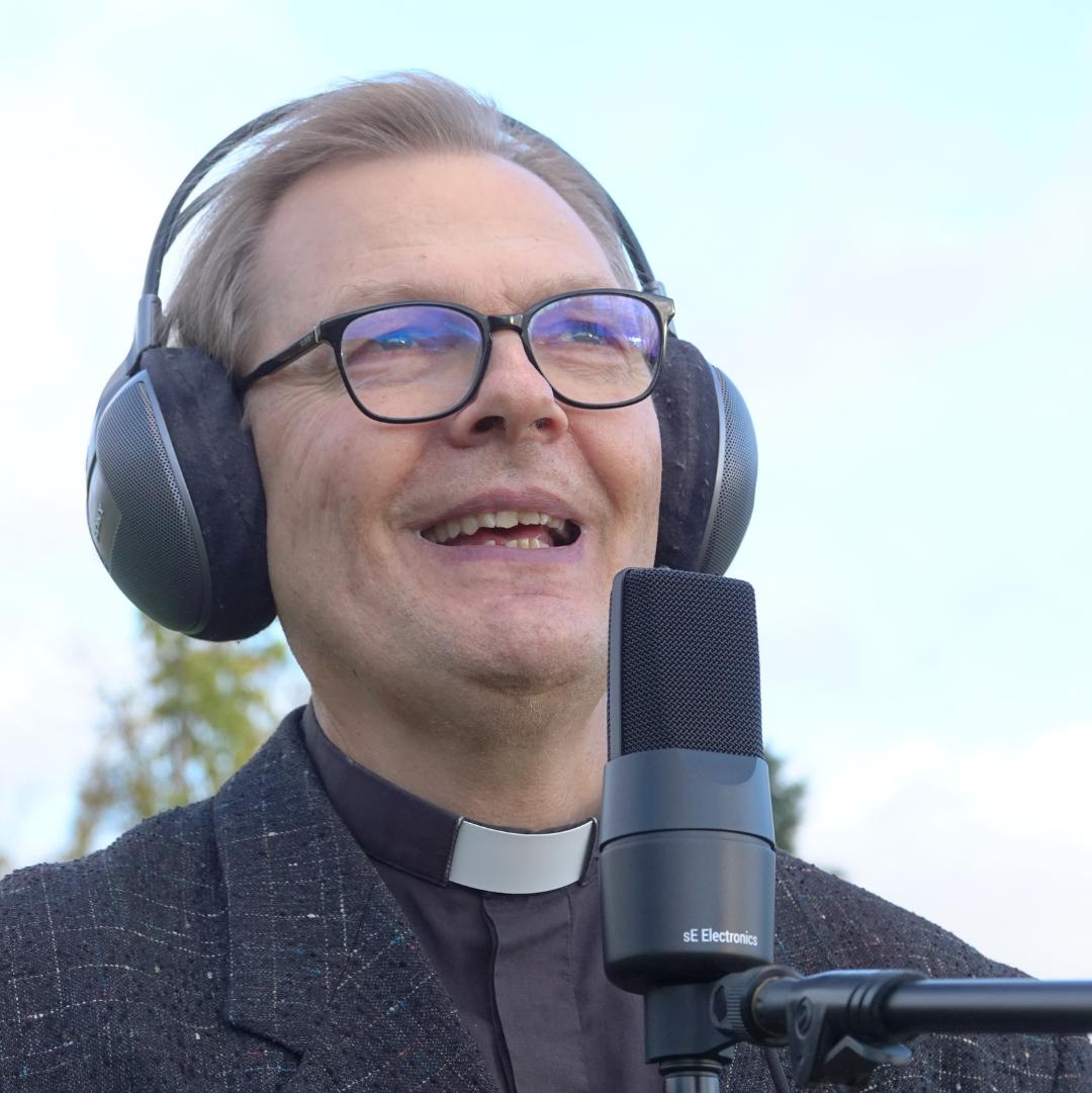 linkki spotifyn podcastiin.